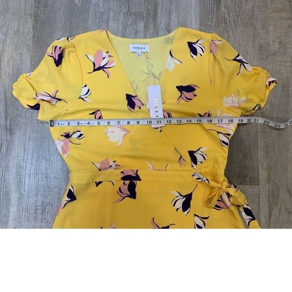 NWT GILLI yellow floral dress Size L - Picture 4 of 12